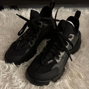 Dior sneakers